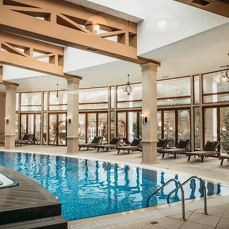 Midalidare Hotel & Spa Mogilovo エクステリア 写真