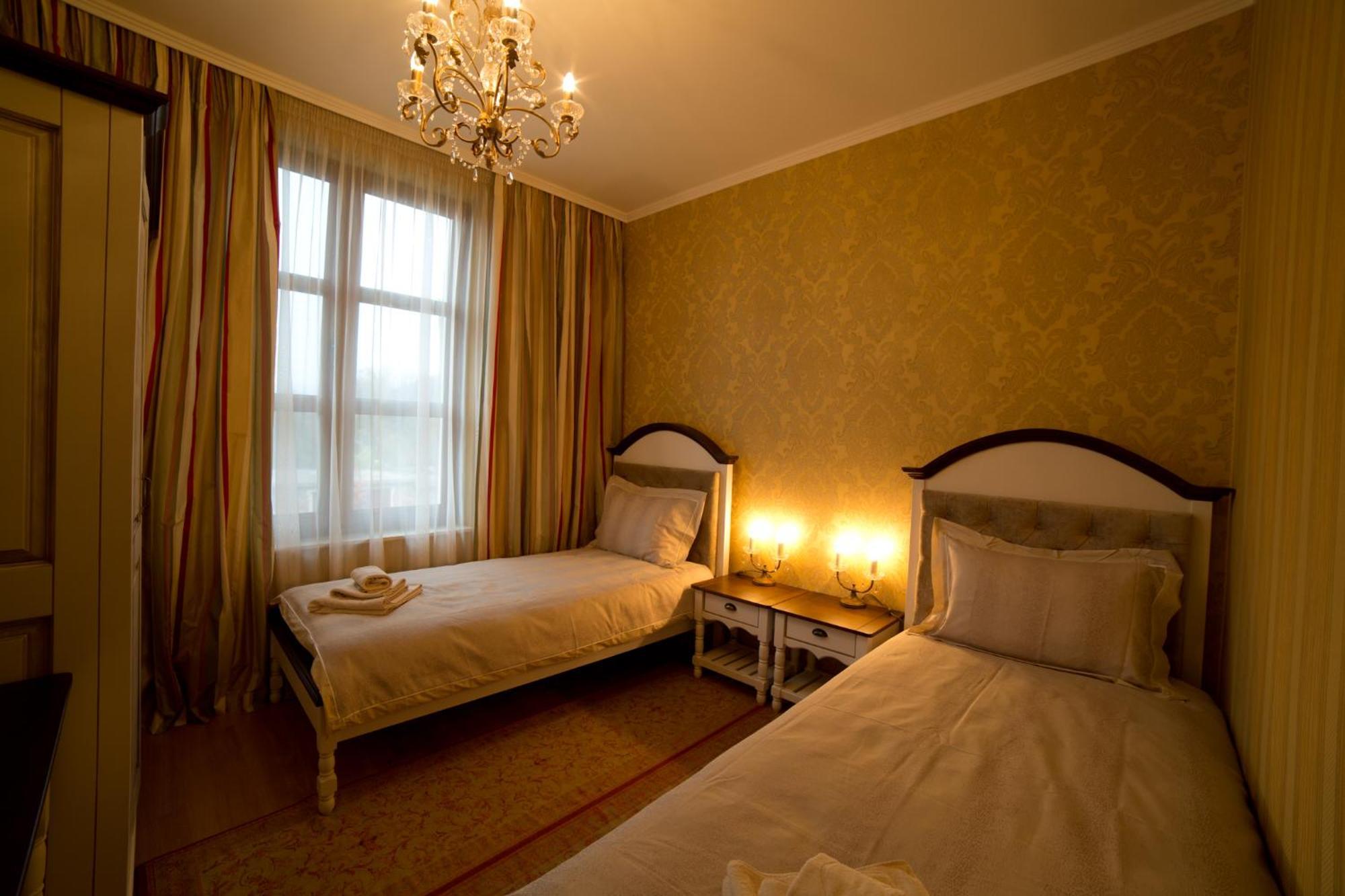 Midalidare Hotel & Spa Mogilovo エクステリア 写真