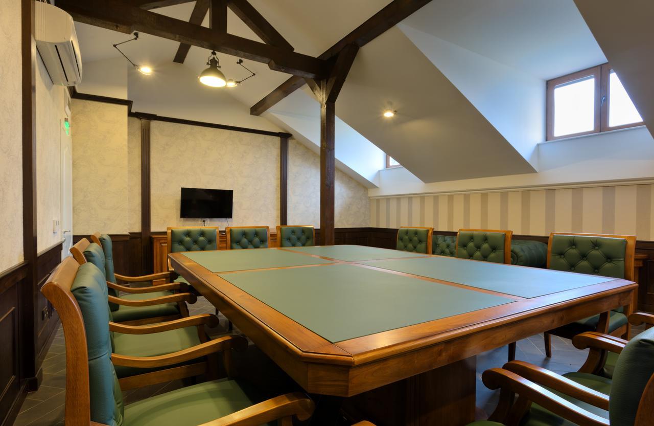 Midalidare Hotel & Spa Mogilovo エクステリア 写真