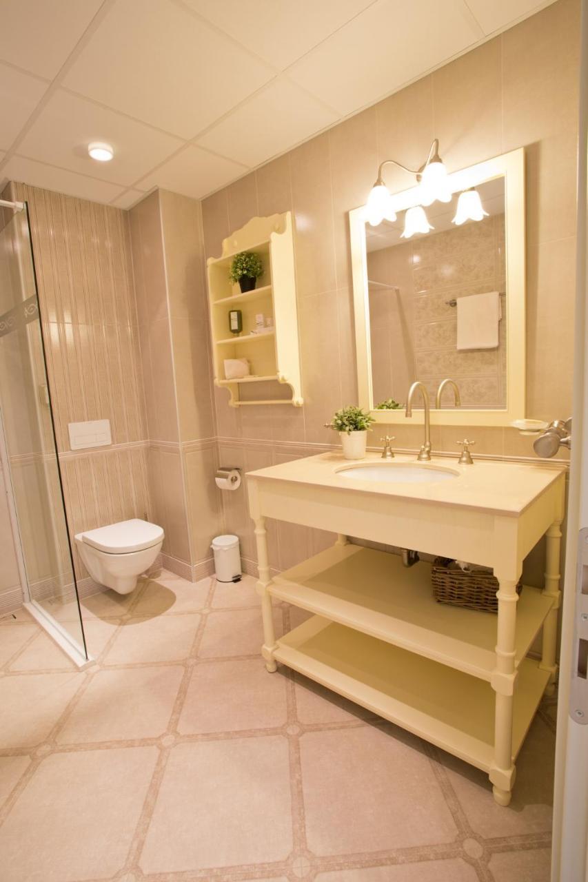 Midalidare Hotel & Spa Mogilovo エクステリア 写真