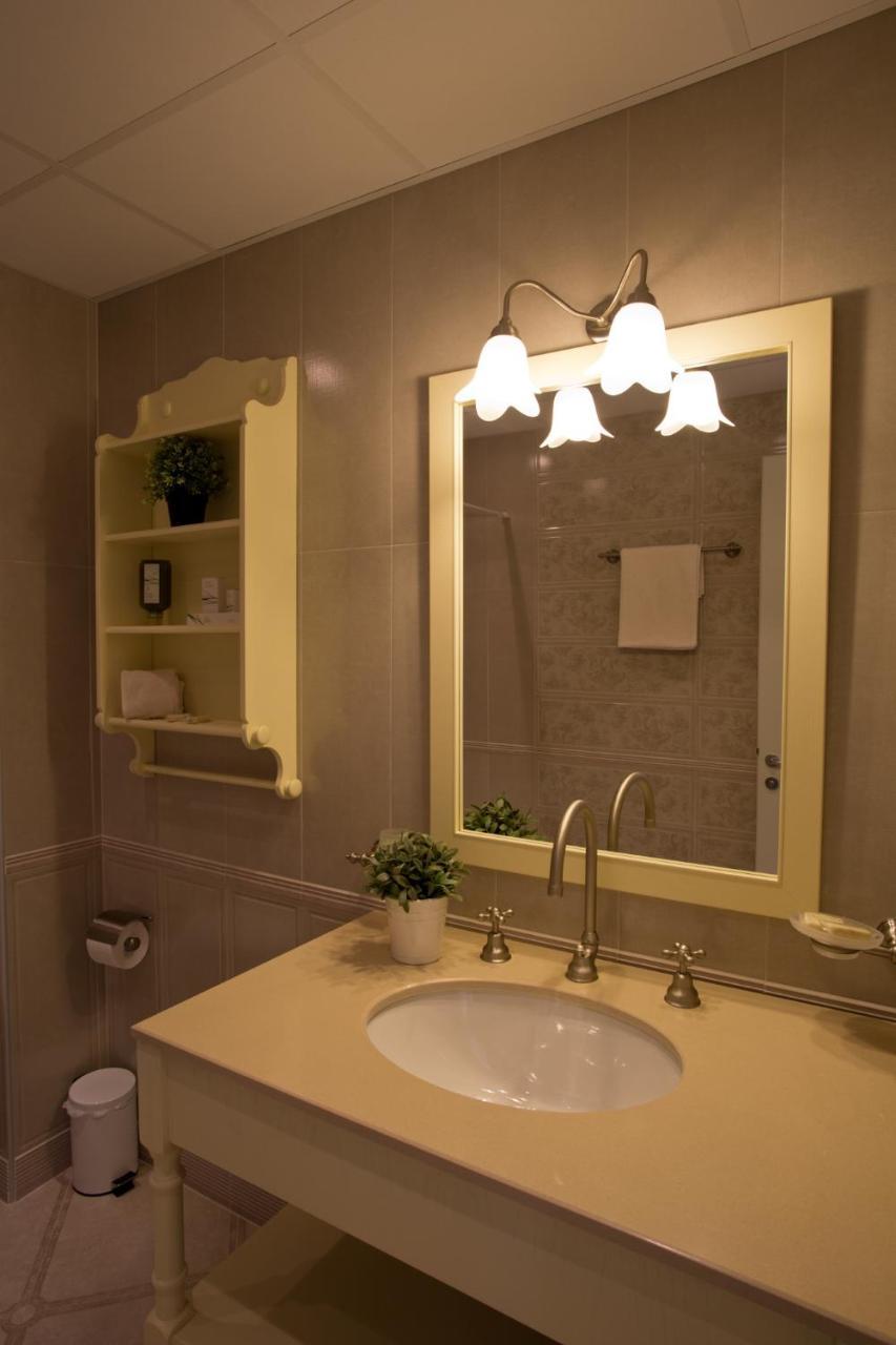 Midalidare Hotel & Spa Mogilovo エクステリア 写真