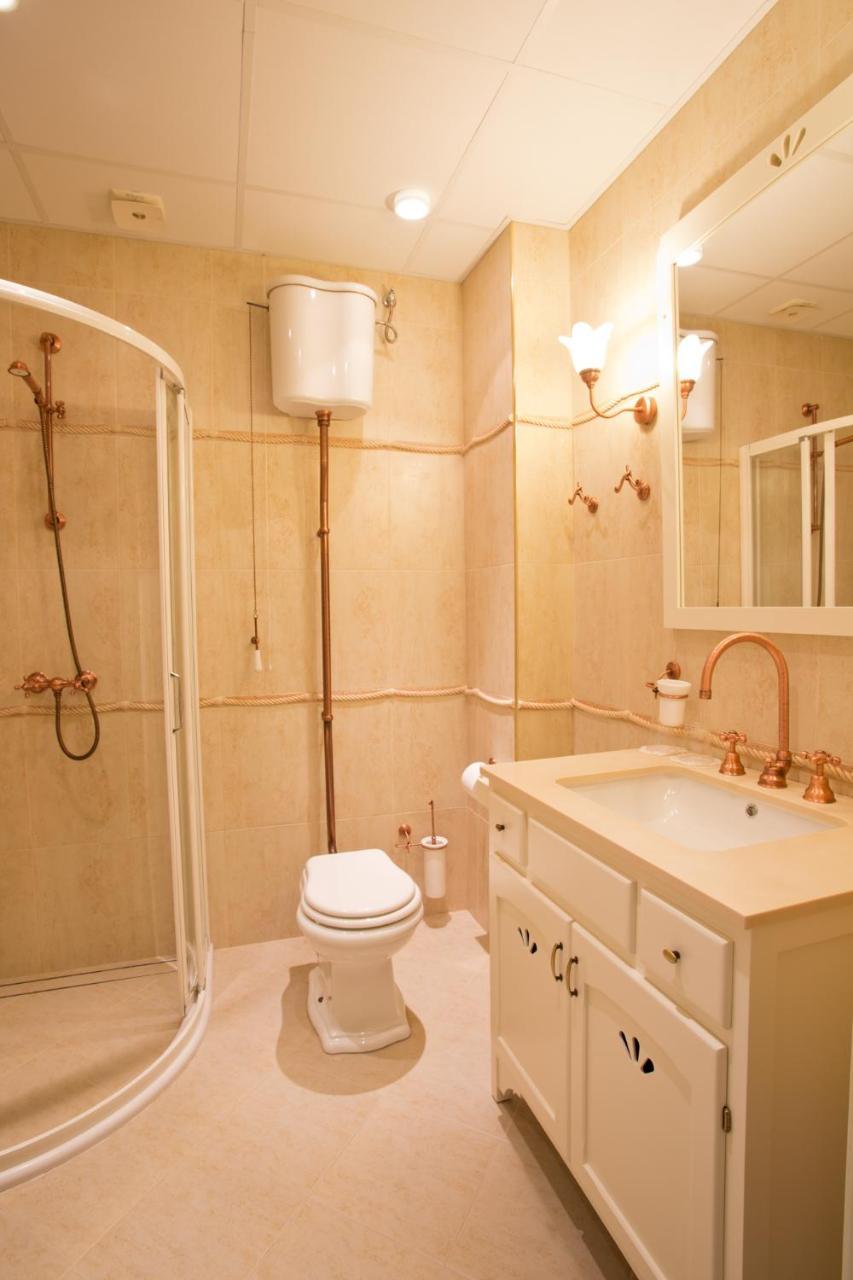 Midalidare Hotel & Spa Mogilovo エクステリア 写真